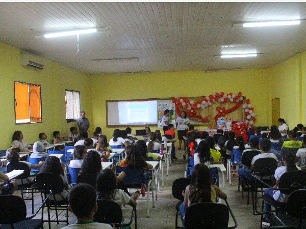 Escolas municipais de Itinga recebem ações de saúde bucal